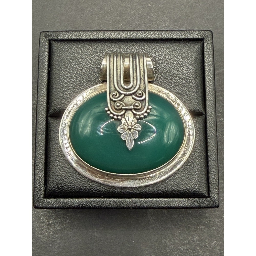 Vintage Sterling Silver Green Chalcedony Pendant 41 Grams J19
